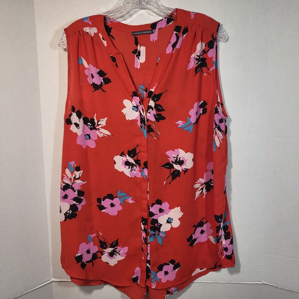 Chelsea & Theodore Woman's Sleeveless Button Up Top Size XL Red w/Floral Design